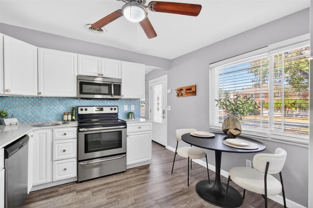 620 50th Avenue N, Saint Petersburg, FL 33703 Photo