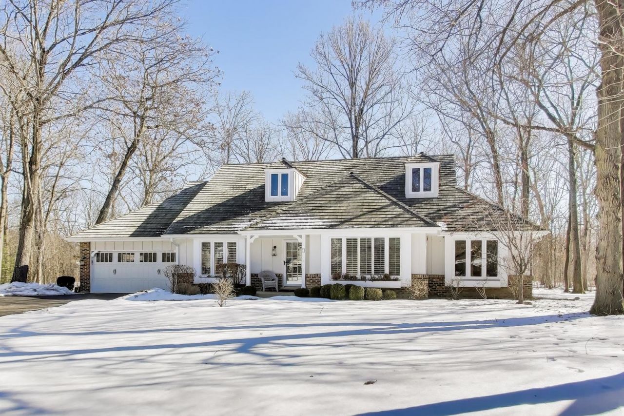 11 Wellington Court, Lincolnshire, IL 60069