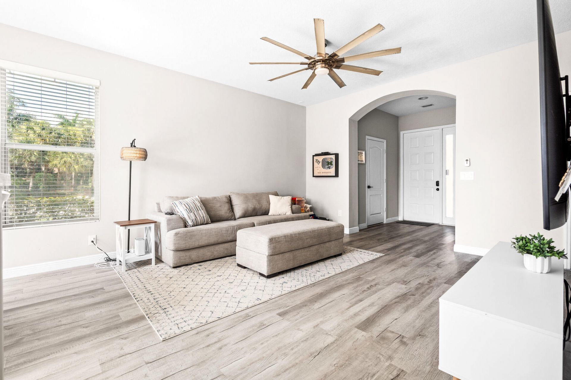 395 River Bluff Lane, Royal Palm Beach, FL 33411 Photo