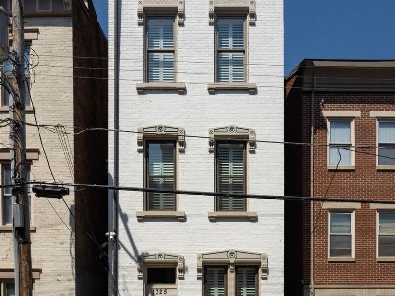 1325 Clay Street, Cincinnati, OH 45202 Photo 2