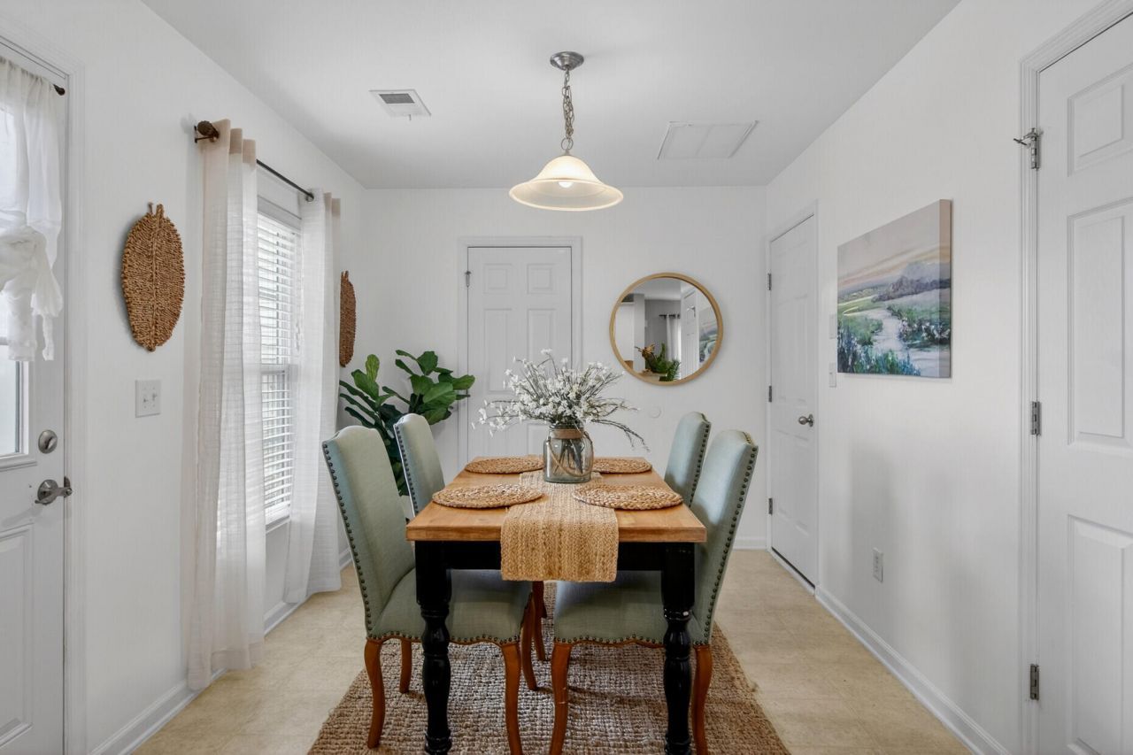 1513 Mandarin Court Photo 13