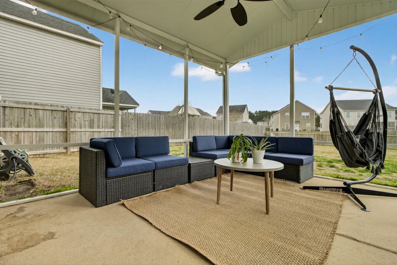 1513 Mandarin Court Photo 2