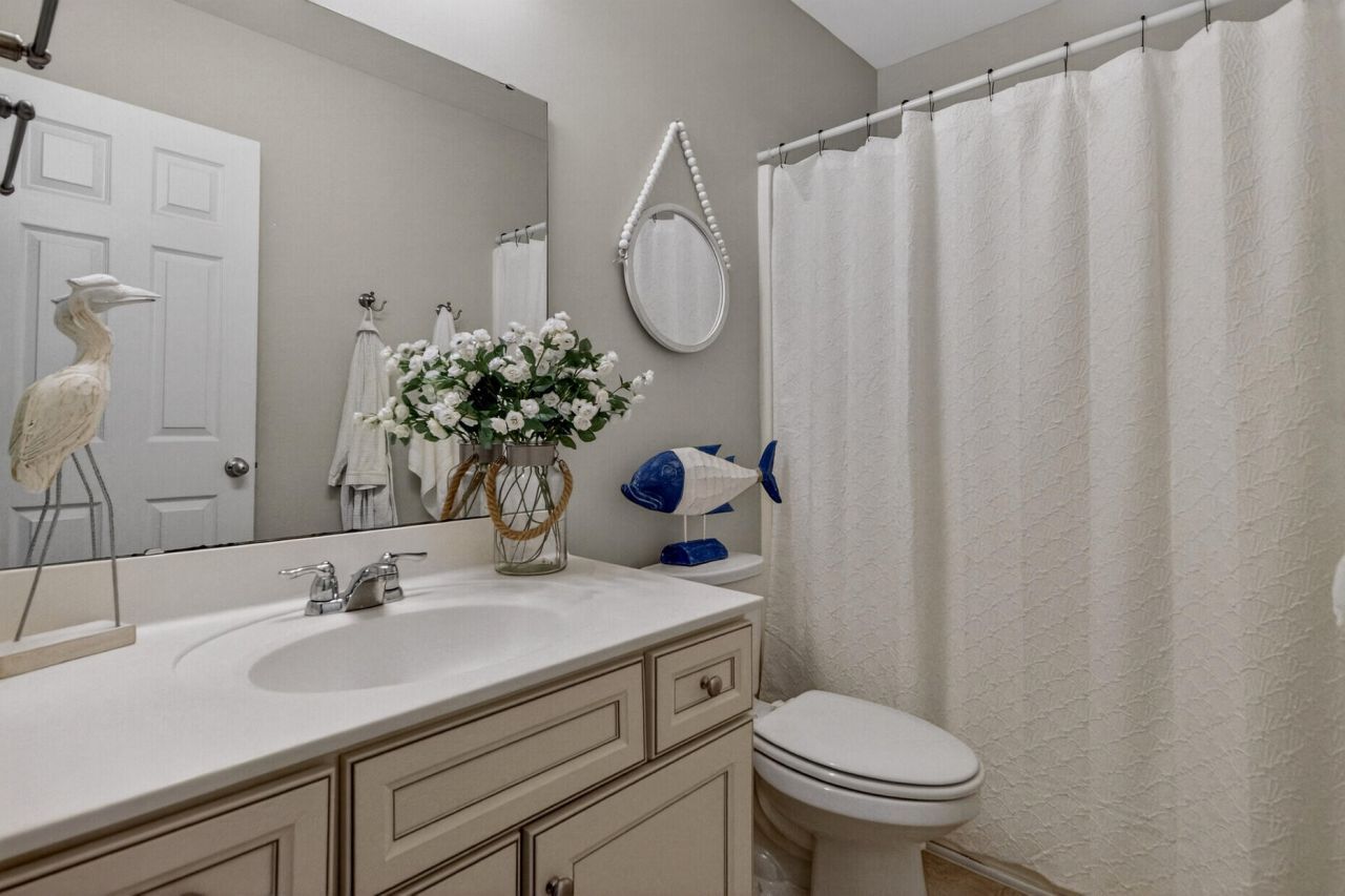 1513 Mandarin Court Photo 29