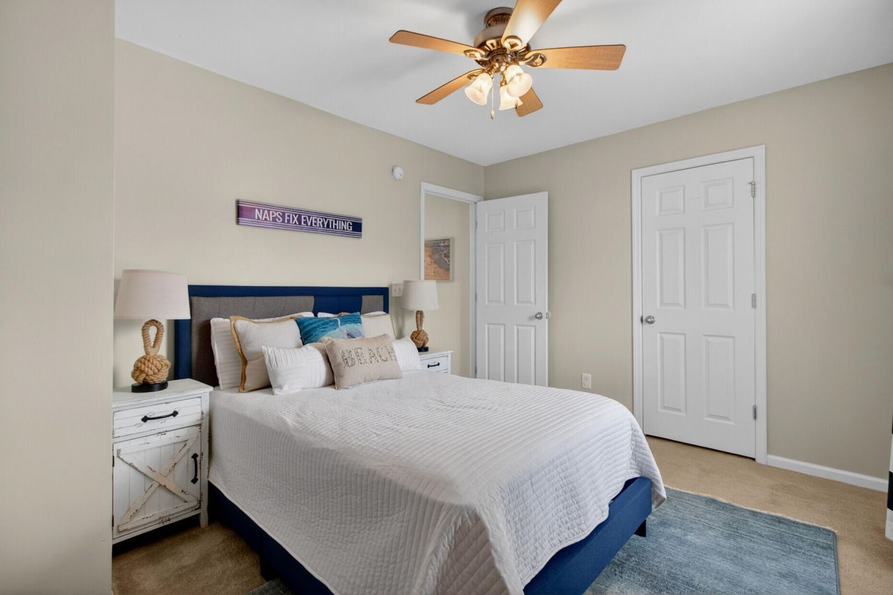 1513 Mandarin Court Photo 32