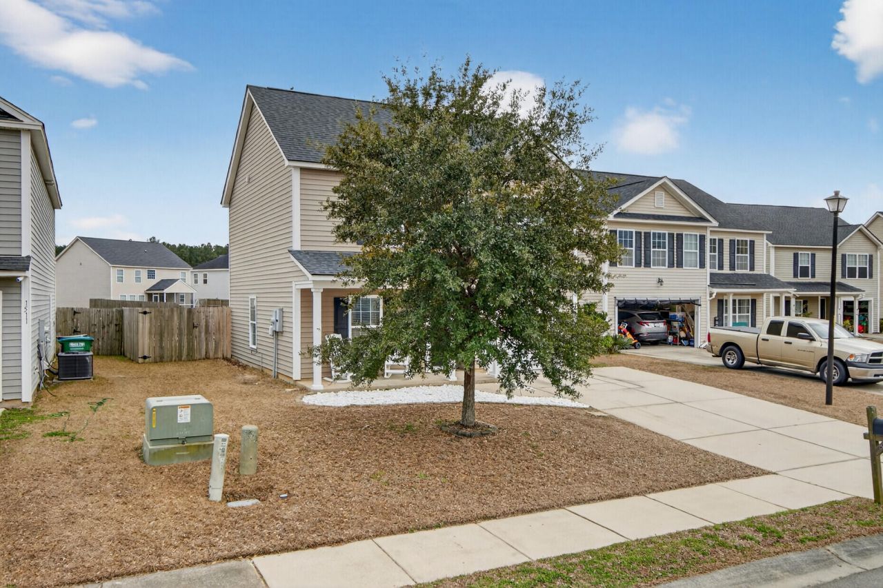 1513 Mandarin Court Photo 43