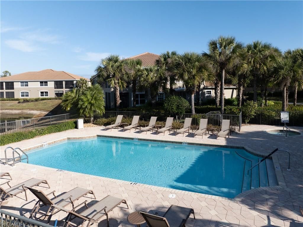 18900 Bay Woods Lake Dr, Unit 203, Fort Myers, FL 33908 Photo