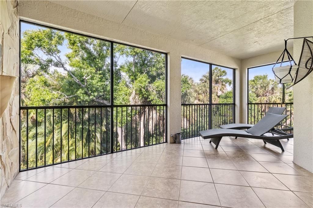 18900 Bay Woods Lake Dr, Unit 203, Fort Myers, FL 33908 Photo