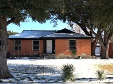 9926 Chireno Street, Dallas, TX 75220