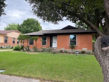 9926 Chireno Street, Dallas, TX 75220