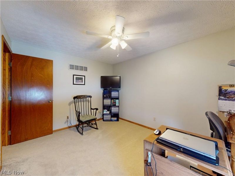 511 Picadilly Circle, Akron, OH 44319 Photo 37