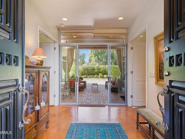 5652 N SCOTTSDALE Road, Paradise Valley, AZ 85253