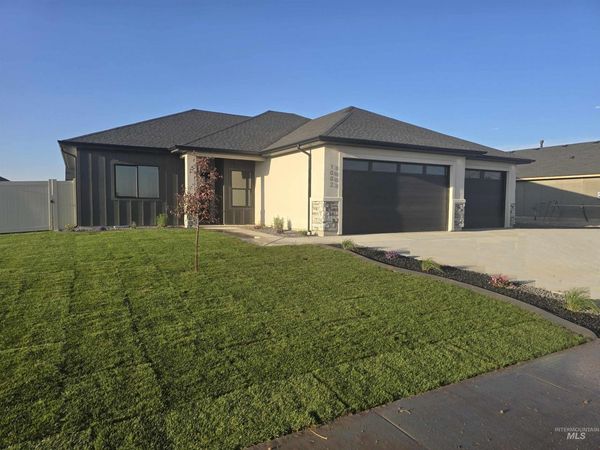 976 Canal Street, Twin Falls, ID 83301