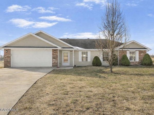 208 ALMA DRIVE, New Bloomfield, MO 65063