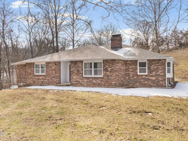 2816 MOHAWK DRIVE , Jefferson City, MO 65101