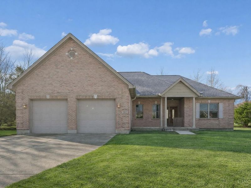 3213 Robina Lane, Ross Twp, OH 45013 Photo 2