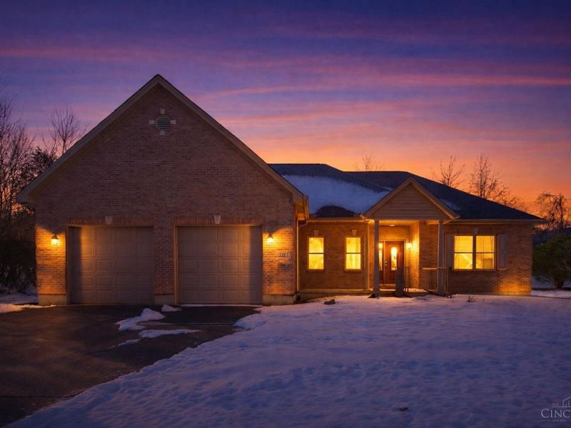 3213 Robina Lane, Ross Twp, OH 45013 Photo 3