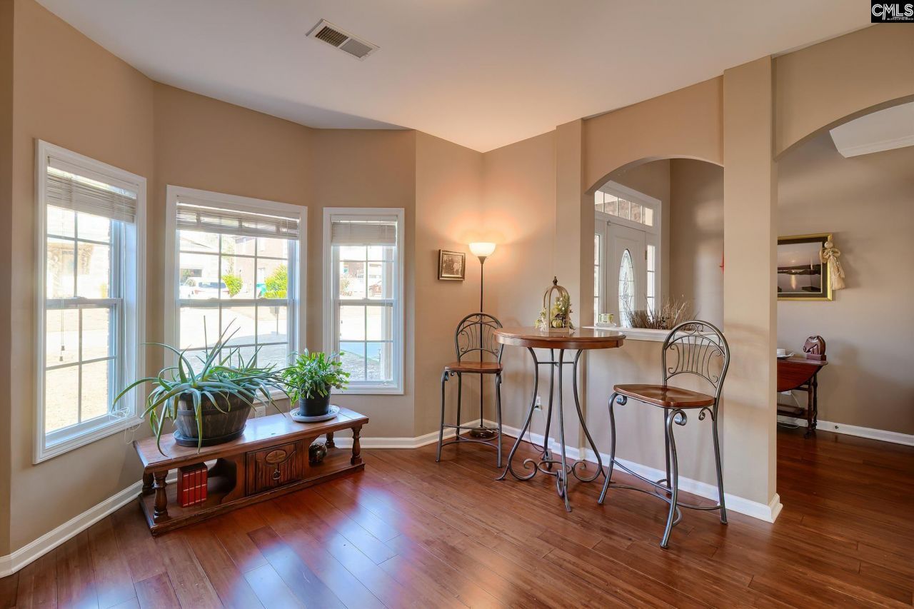 246 Woodmill Circle  Photo 8