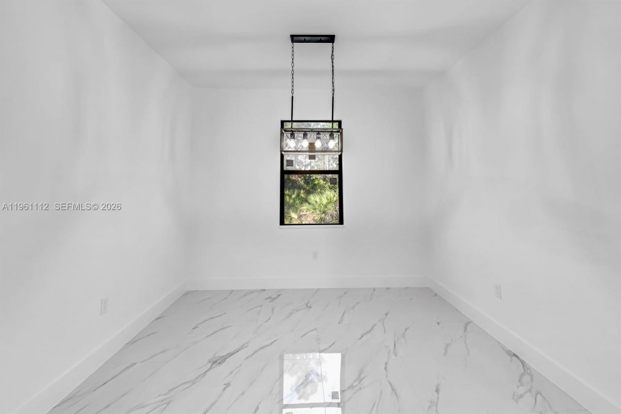 2113 Grayson Ave, Alva, FL 33920 Photo