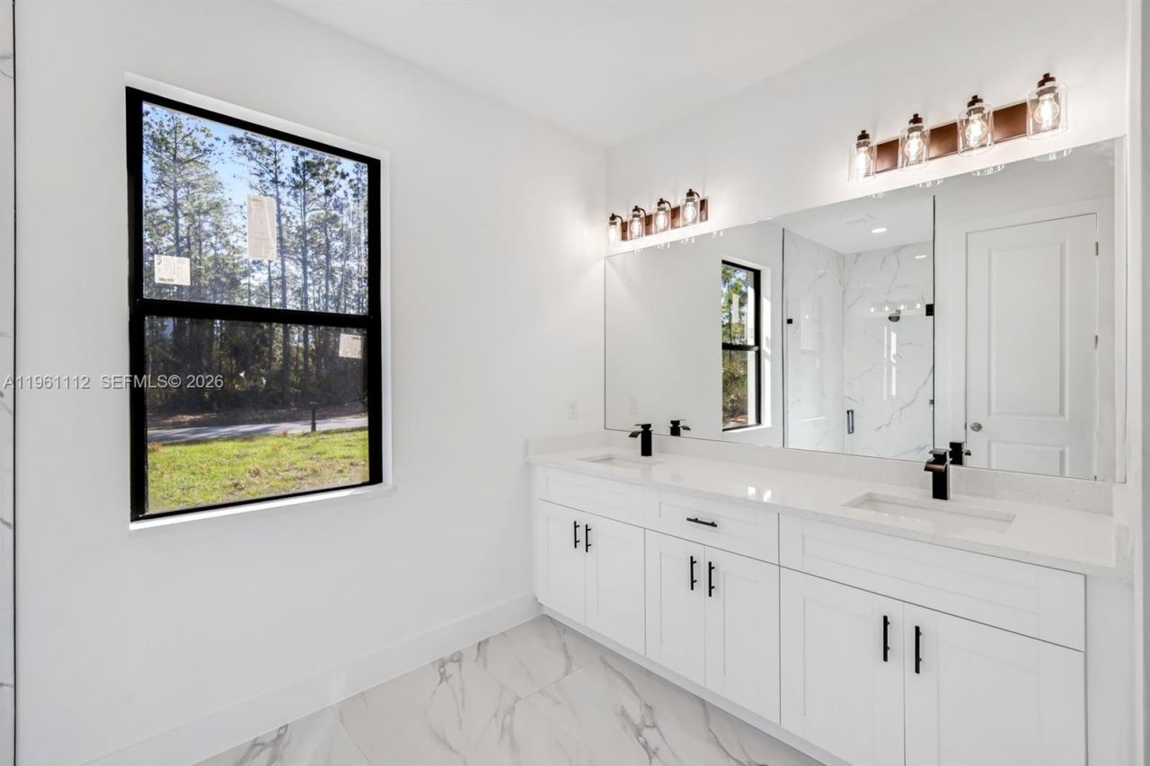 2113 Grayson Ave, Alva, FL 33920 Photo