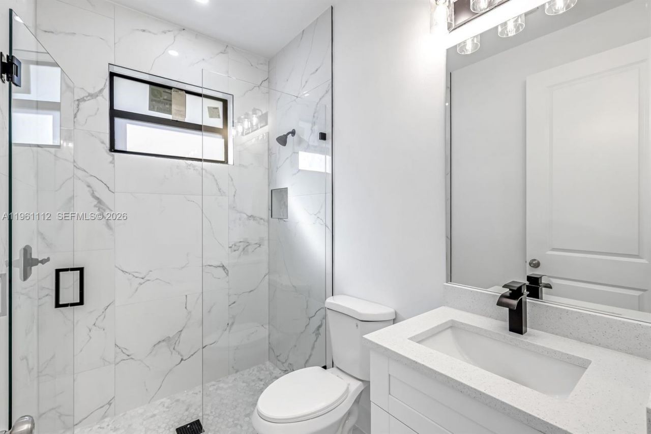 2113 Grayson Ave, Alva, FL 33920 Photo