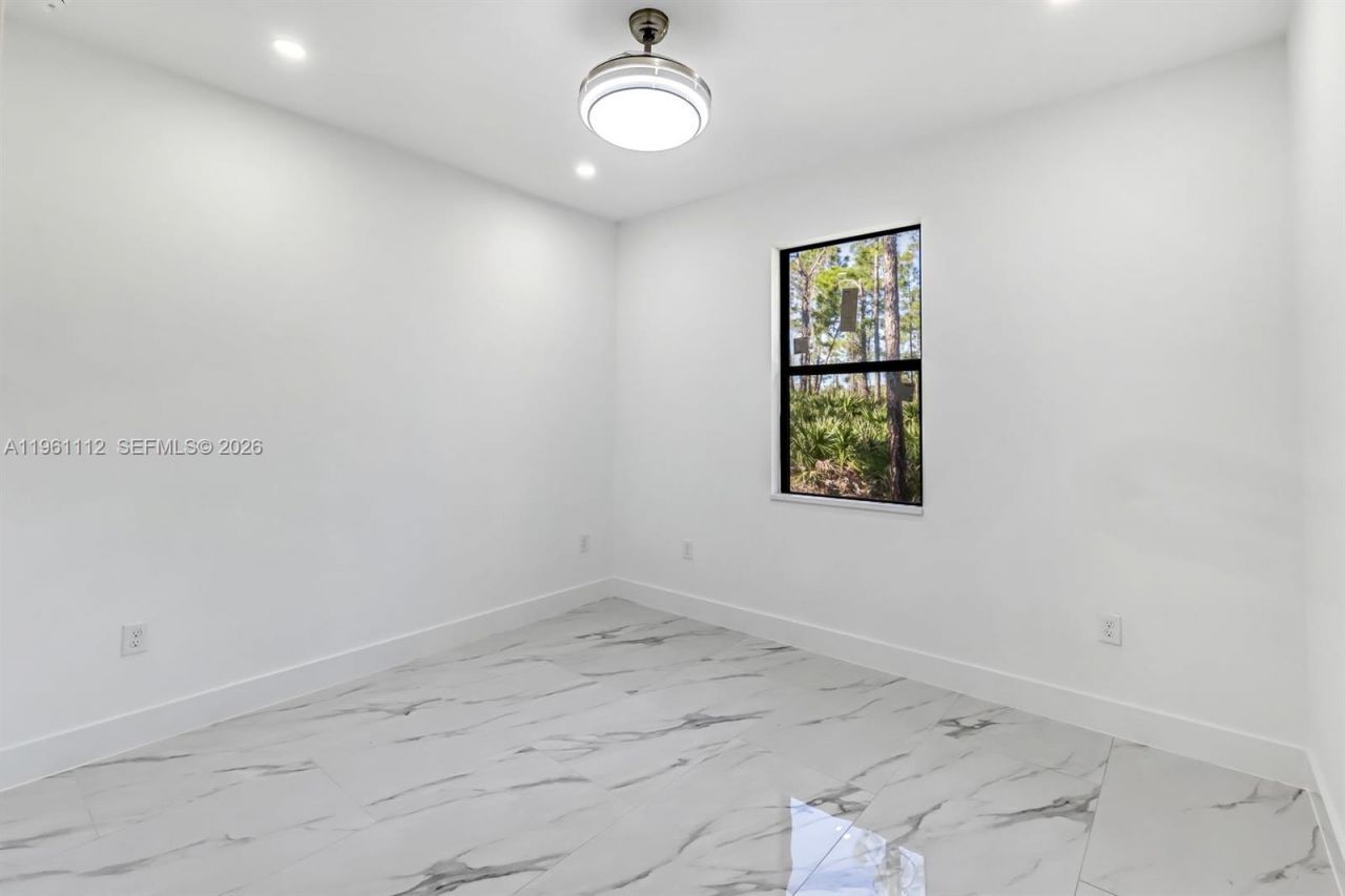 2113 Grayson Ave, Alva, FL 33920 Photo