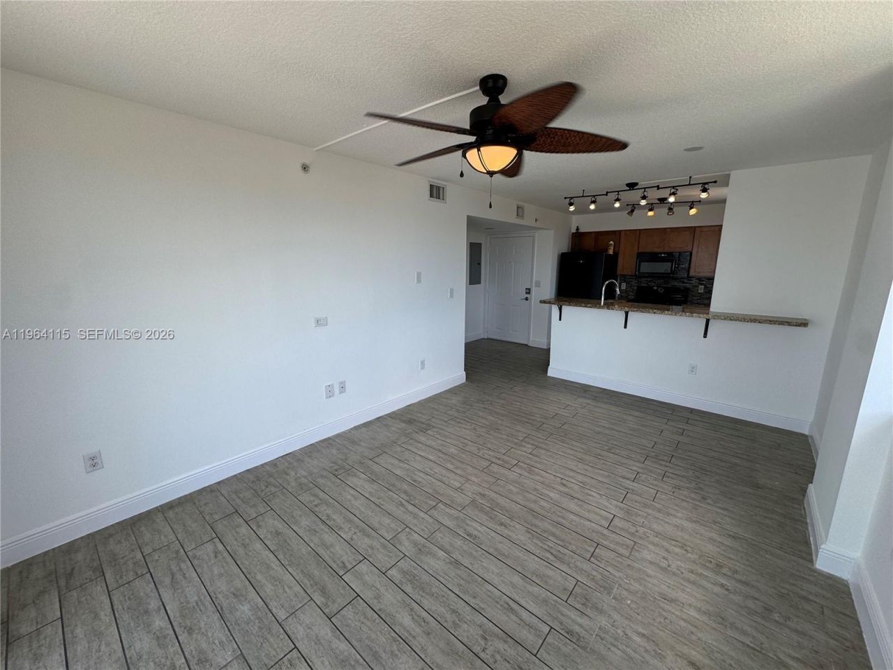 219 NW 12th Ave, Unit 711, Miami, FL 33128 Photo