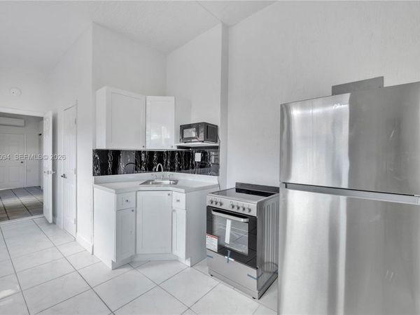 536 NW 25th Ave, Unit B, Miami, FL 33125