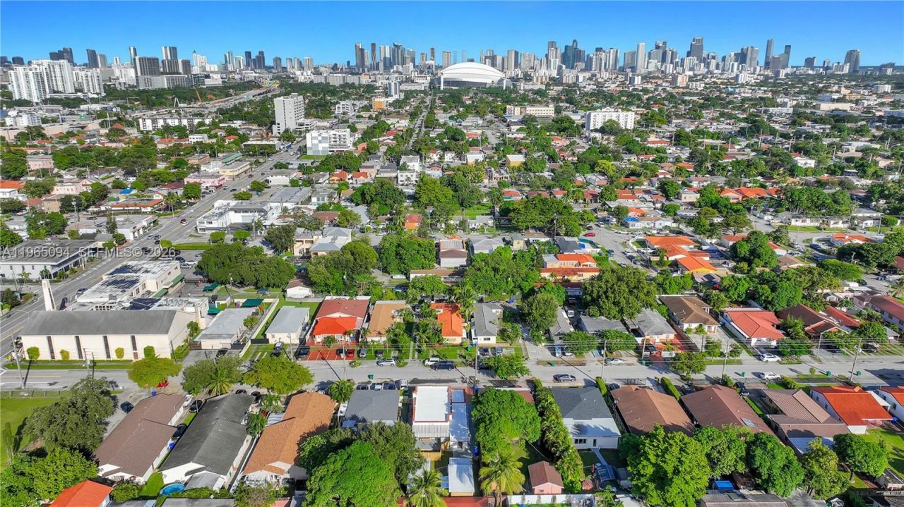 536 NW 25th Ave, Unit B, Miami, FL 33125 Photo