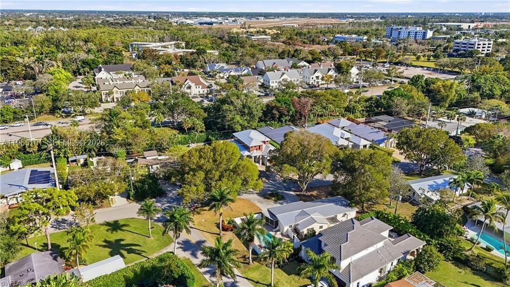 1070 13th St N, Naples, FL 34102 Photo