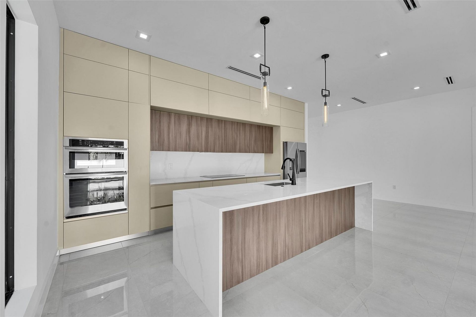 1113 NE 16th Street, Fort Lauderdale, FL 33304 Photo