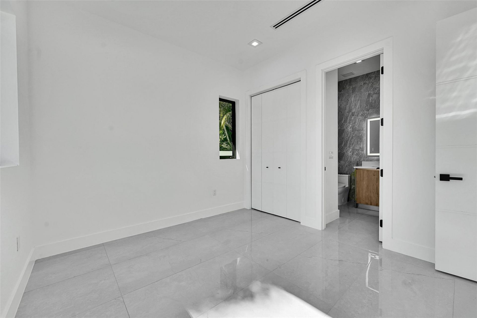 1113 NE 16th Street, Fort Lauderdale, FL 33304 Photo