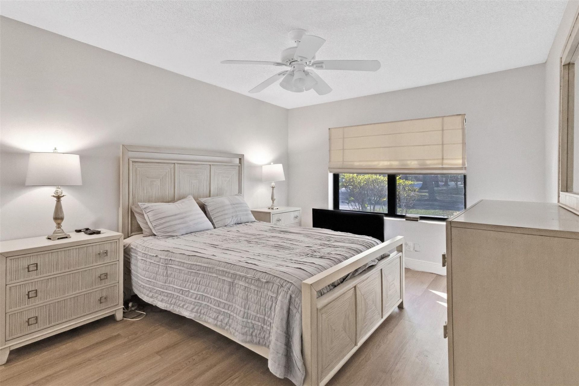 4928 S Boxwood Circle, Boynton Beach, FL 33436 Photo