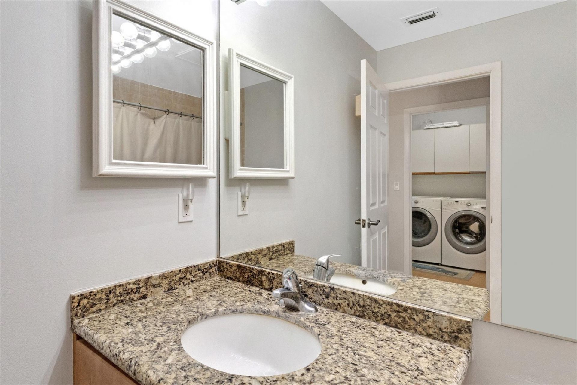 4928 S Boxwood Circle, Boynton Beach, FL 33436 Photo