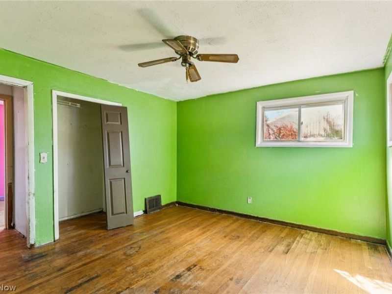 248 Menegay Road, Louisville, OH 44641 Photo 10