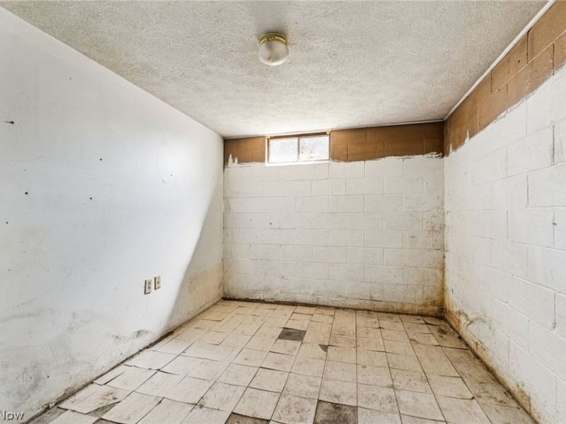 248 Menegay Road, Louisville, OH 44641 Photo 23