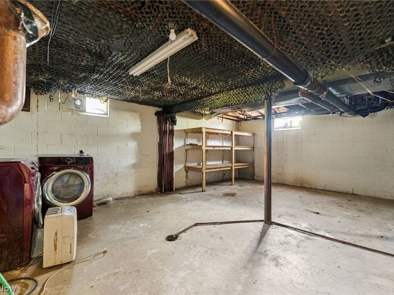 248 Menegay Road, Louisville, OH 44641 Photo 26