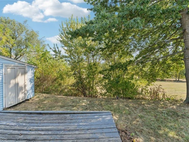 248 Menegay Road, Louisville, OH 44641 Photo 31