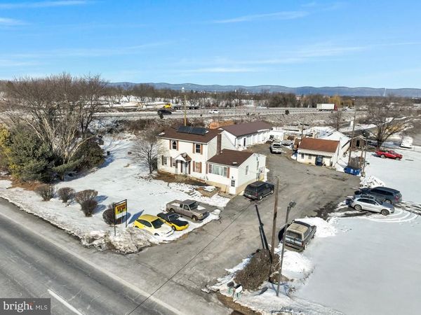 1836 W TRINDLE ROAD, CARLISLE, PA 17013