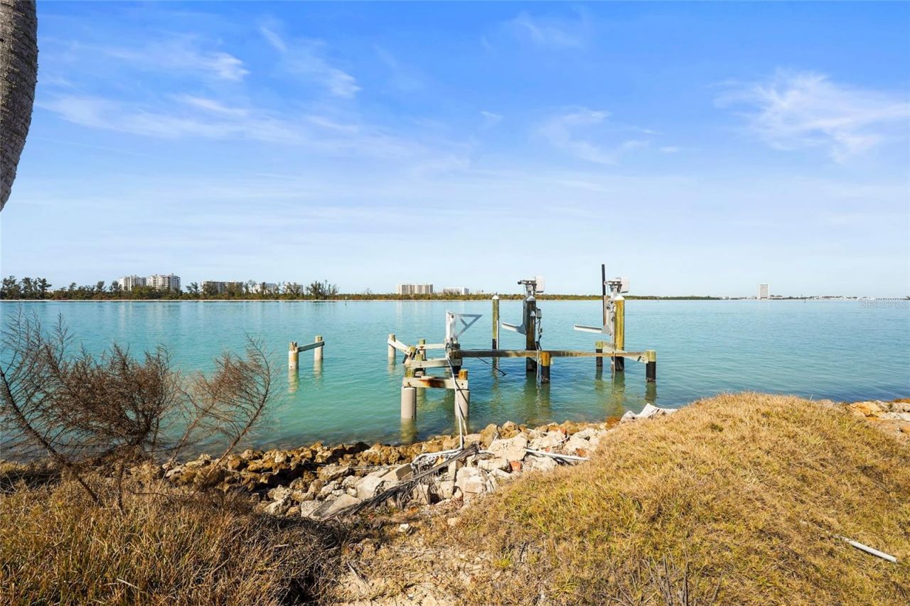 3550 Bayou Louise Lane, Sarasota, FL 34242 Photo