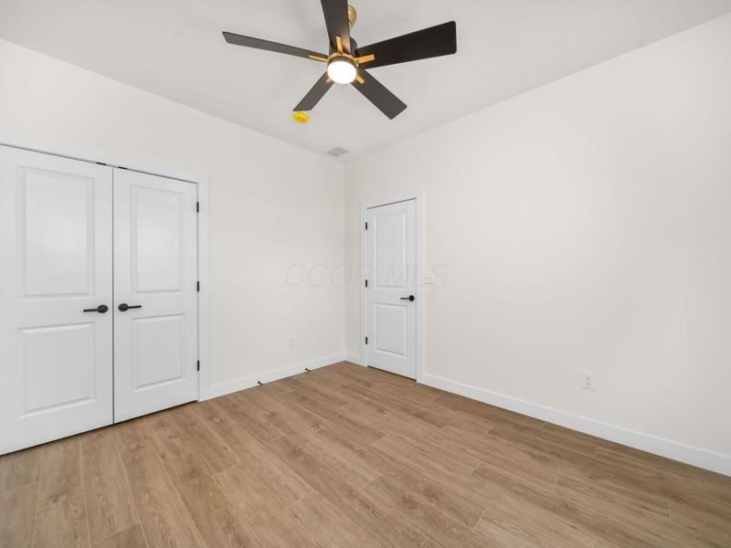 470 Woodlawn Avenue, Columbus, OH 43228 Photo 23