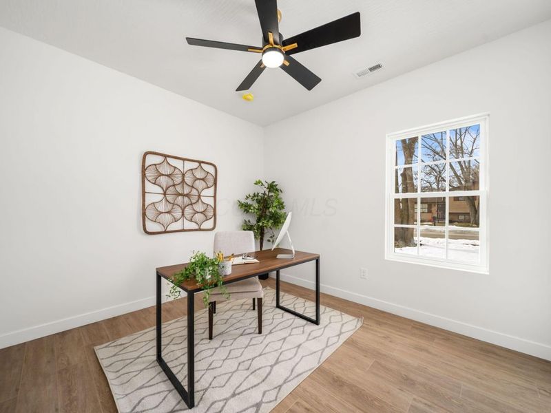 470 Woodlawn Avenue, Columbus, OH 43228 Photo 24