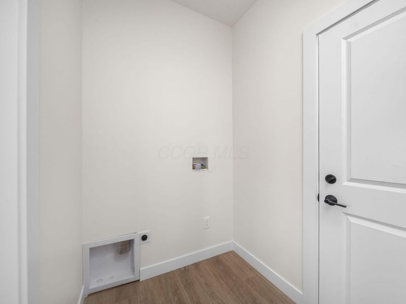 470 Woodlawn Avenue, Columbus, OH 43228 Photo 32