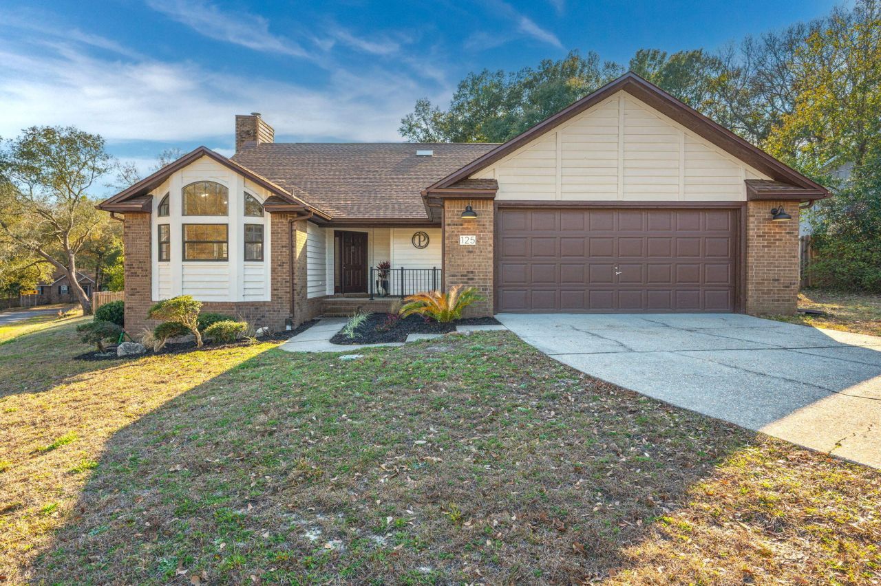125 Claire Drive, Crestview, FL 32536 Main Photo