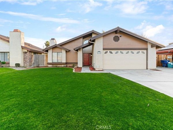 7501 Hachita Court, Bakersfield, CA 93309