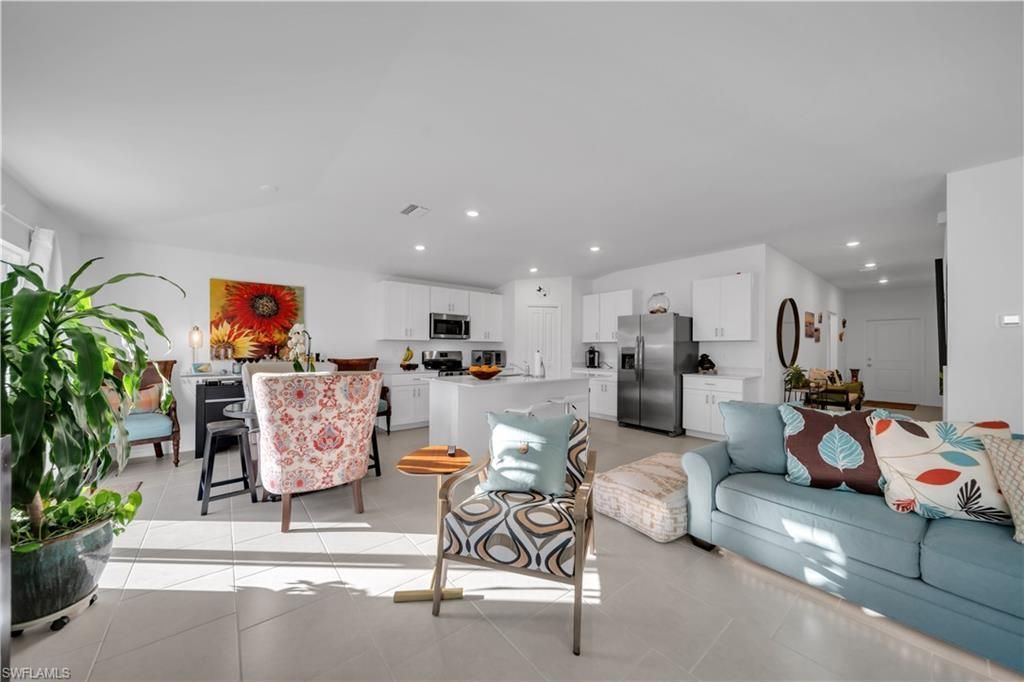 17567 Paradiso Way, North Fort Myers, FL 33917 Photo