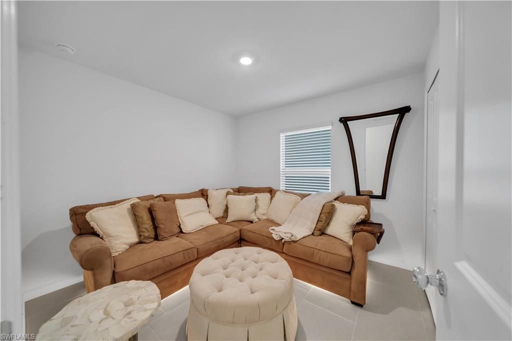 17567 Paradiso Way, North Fort Myers, FL 33917 Photo