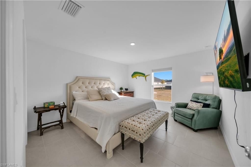 17567 Paradiso Way, North Fort Myers, FL 33917 Photo