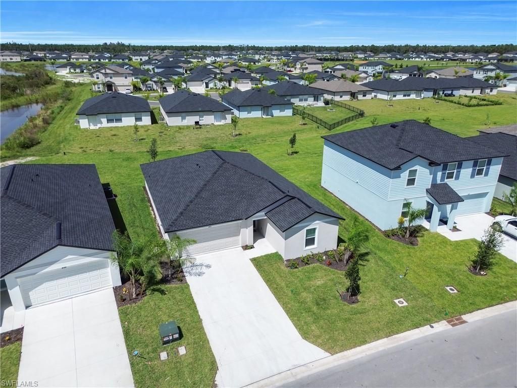 17567 Paradiso Way, North Fort Myers, FL 33917 Photo