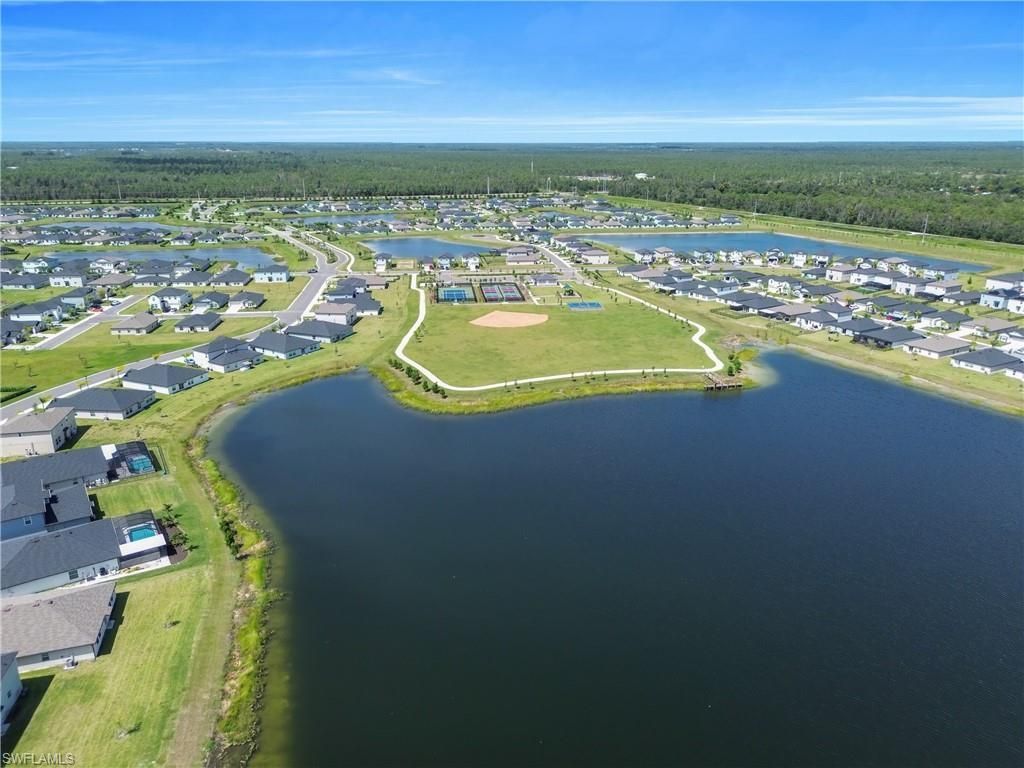 17567 Paradiso Way, North Fort Myers, FL 33917 Photo