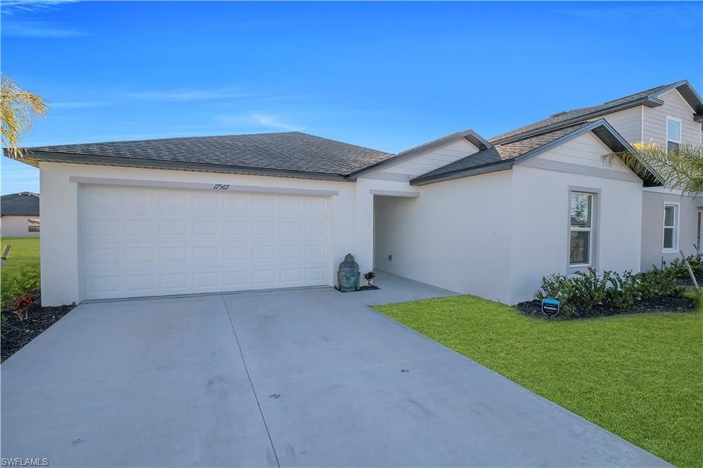 17567 Paradiso Way, North Fort Myers, FL 33917 Photo